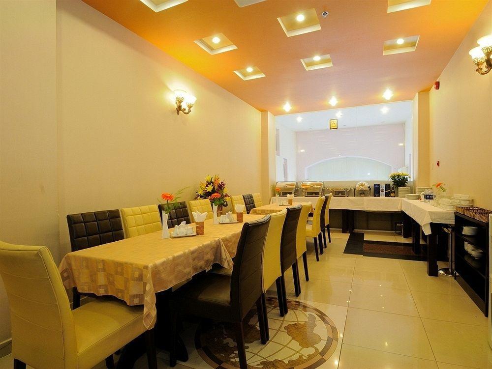 Khách sạn Asian Ruby 2 TP. Hồ Chí Minh