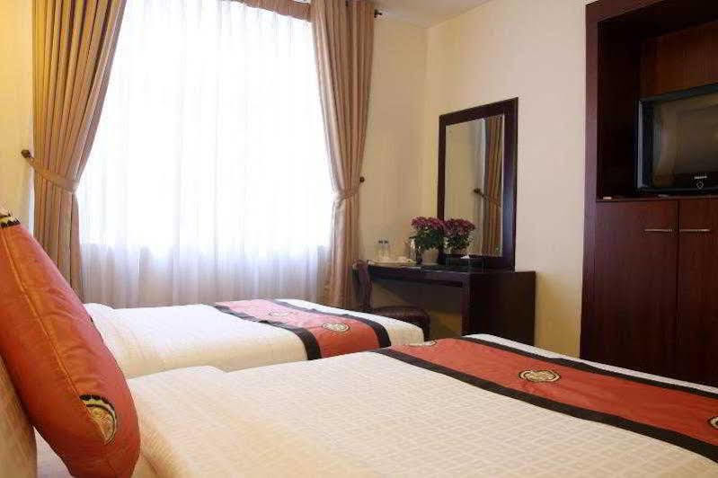 Khách sạn Asian Ruby 2